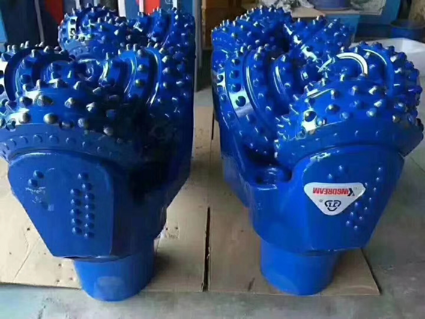 Roller Bit